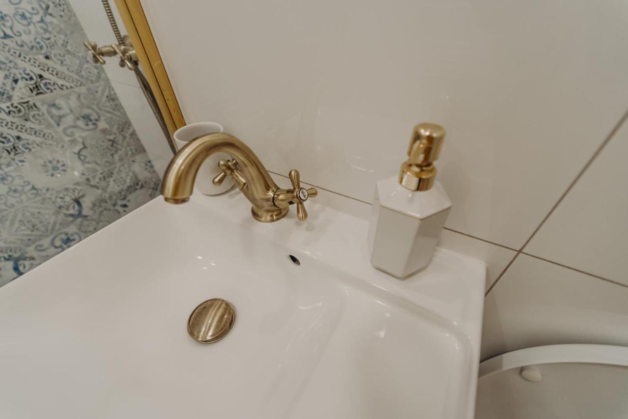 Apartamentul Albastru Dornavátra Kültér fotó
